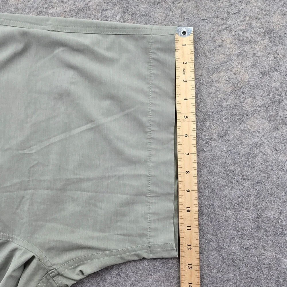 Faherty All Day Shorts Mens 38 Sage Green 7 Inseam Hybrid Stretch Quick Dry Swim
